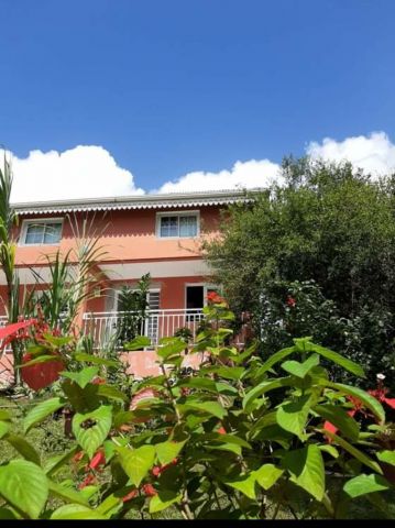 House in Lamentin - Vacation, holiday rental ad # 66692 Picture #1