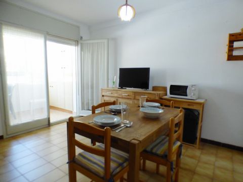 Flat in Roses - Vacation, holiday rental ad # 66828 Picture #2