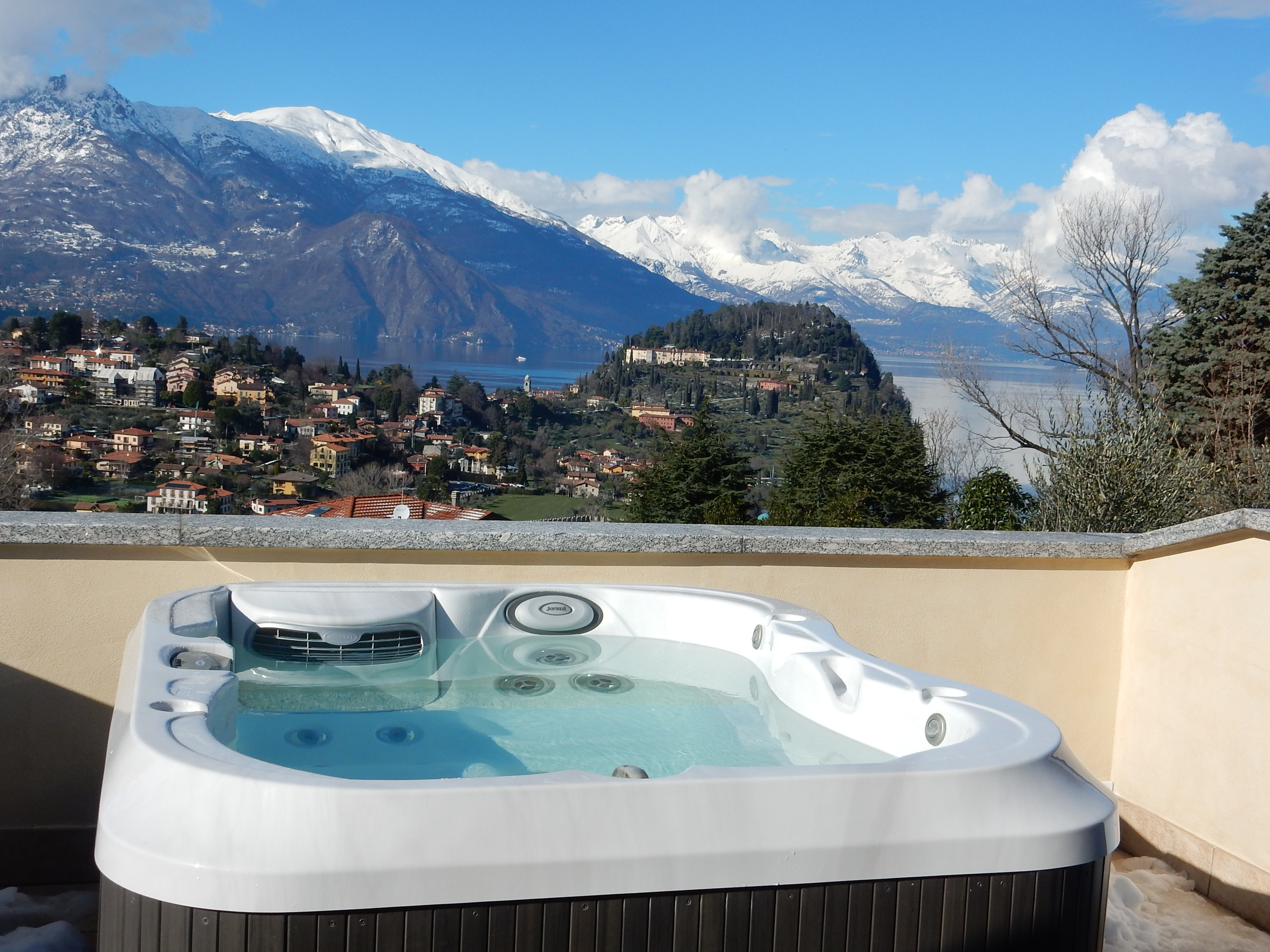 Bellagio (co) -    vue sur lac 