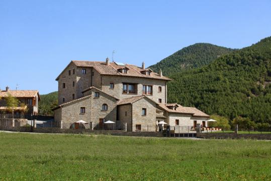 Casa rural en Gerbe para  6 •   3 estrellas 