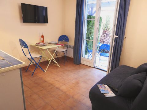 Appartement à Grimaud, côte d'Azur - Location vacances, location saisonnière n°66933 Photo n°10 thumbnail