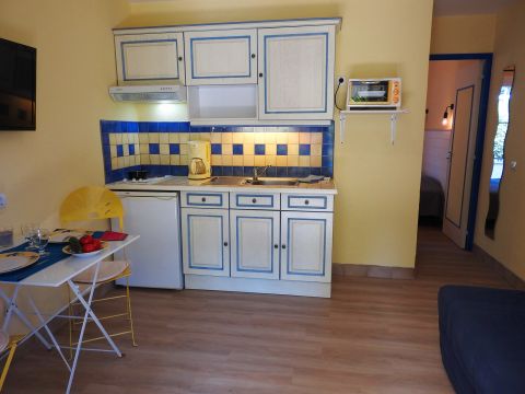 Appartement à Grimaud, côte d'Azur - Location vacances, location saisonnière n°66952 Photo n°7 thumbnail