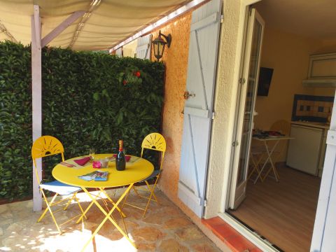 Appartement à Grimaud, côte d'Azur - Location vacances, location saisonnière n°66952 Photo n°8