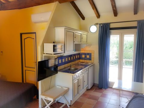 Studio in Grimaud, côte d'Azur - Vacation, holiday rental ad # 66956 Picture #9