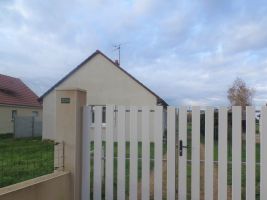 House in Chatillon sur cher for   6 •   yard 