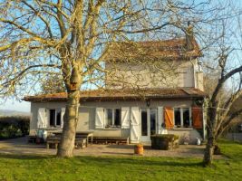 Haus in Rgneville sur meuse fr  6 •   mit privat Schwimmbad 