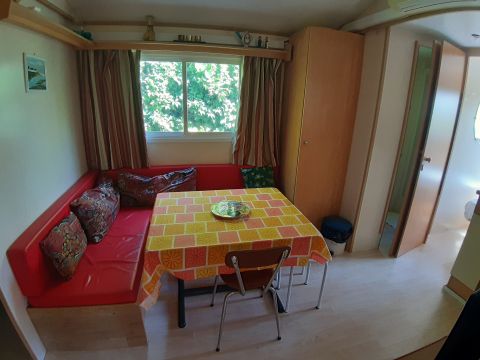 Chalet in Entraigues - Vacation, holiday rental ad # 67241 Picture #2