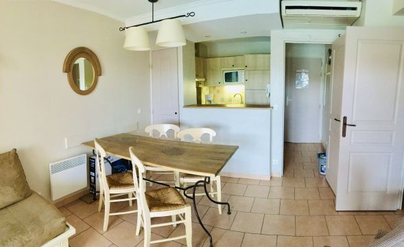 Flat in Les Issambres - Vacation, holiday rental ad # 67494 Picture #3