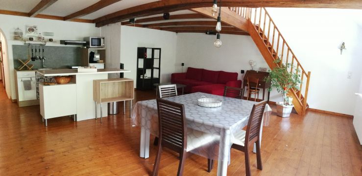 Flat in Oiselay et Grachaux - Vacation, holiday rental ad # 67549 Picture #1