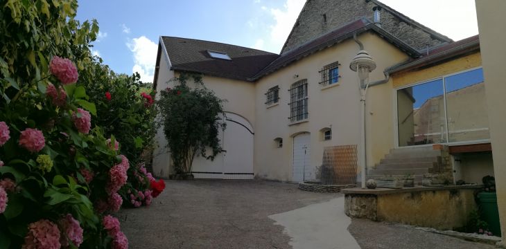 Flat in Oiselay et Grachaux - Vacation, holiday rental ad # 67549 Picture #0