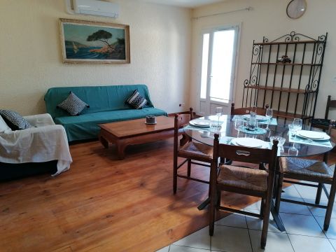 House in La Ciotat - Vacation, holiday rental ad # 67567 Picture #2