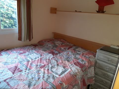 Chalet in Entraigues - Vacation, holiday rental ad # 67603 Picture #1