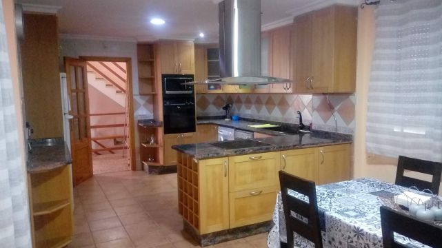 House in Chiva - Vacation, holiday rental ad # 67853 Picture #0