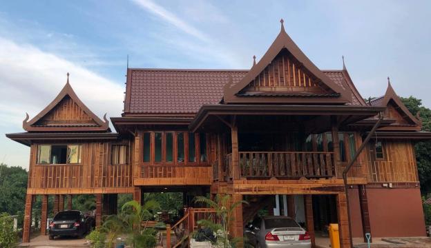 Sakon nakhon -    with balcony 