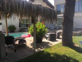 House in Agde for   8 •   with private pool 