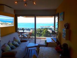 Appartement in Sete für  2 •   Aussicht auf See 