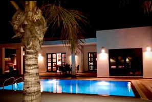 House in Playa blanca for   6 •   with private pool 