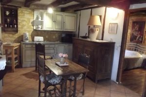 Huis in Salignac eyvigues voor  3 &bull;   &bull;  met zwembad in complex 