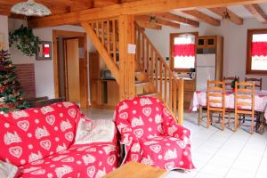 Gite  Hauterive-la-fresse pour  6 •   3 chambres 