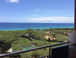 Apartamento en Blanes para  7 &bull;   &bull;  con piscina compartida 