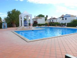 Estudio en Cabanas de tavira para  4 •   con terraza 