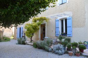 Bed and Breakfast in Sablet for   5 •   garden 