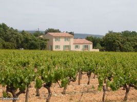 Gite (miss) La motte d aigues mist  4 •   2 makuuhuoneita 