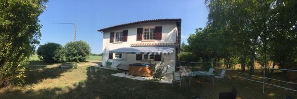 Gite La Croix Blanche (47340) - 4 personnes - location vacances