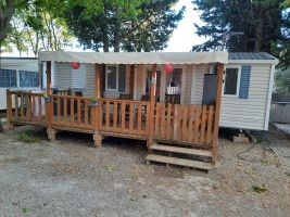 Mobil-home  Vic la gardiole pour  8 •   2 toiles 