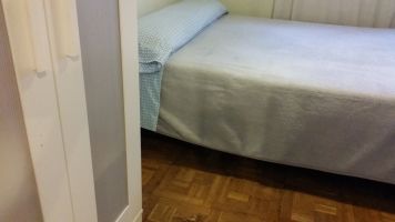 Apartamento en Madrid para  5 •   jardn 