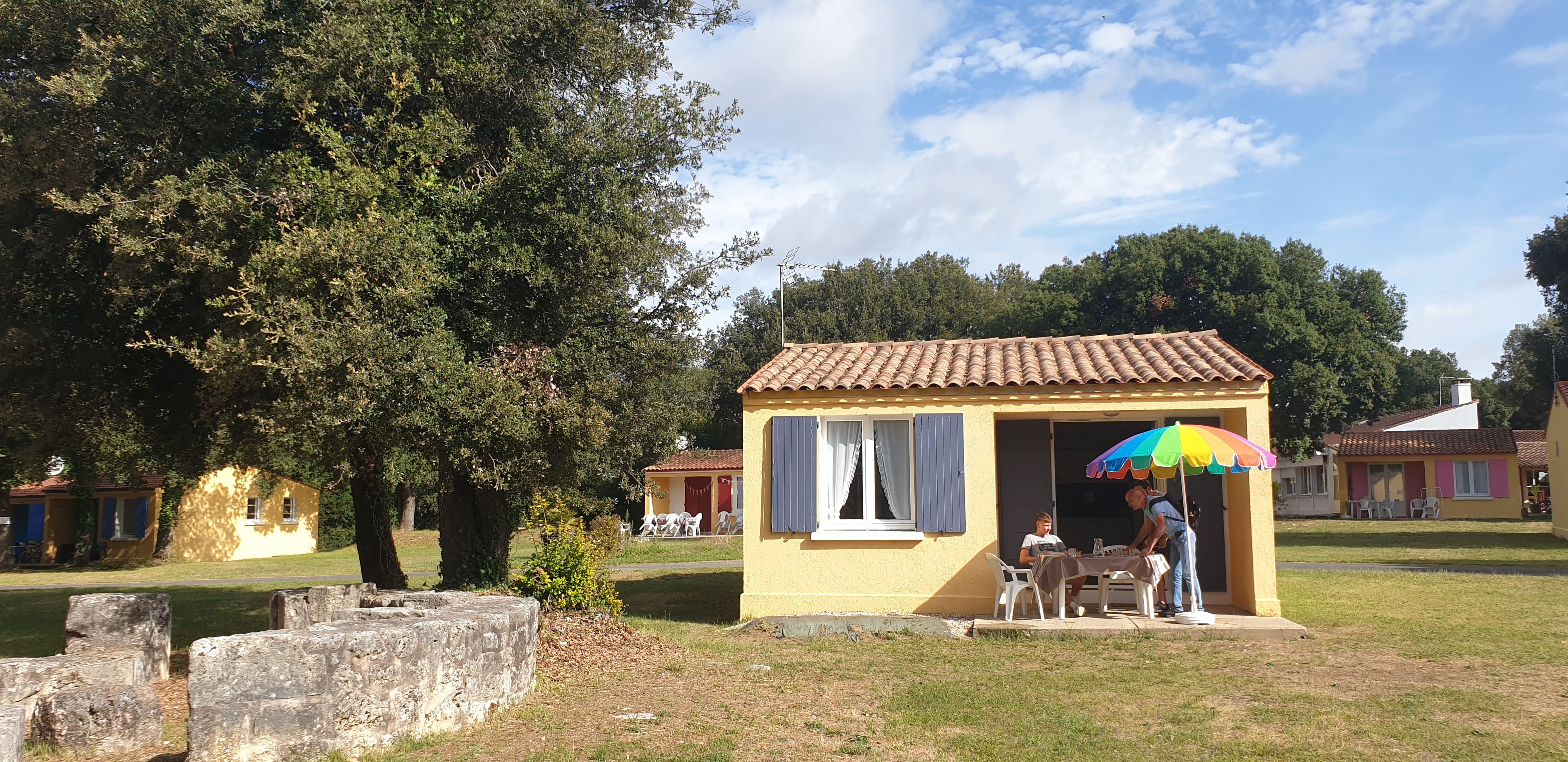 Gite  Saint savinien pour  6 •   avec piscine partage 