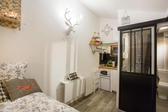 Gite in Paris for   2 •   1 bedroom 