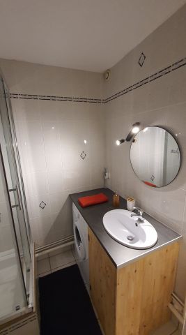 Apartamento en Sazos - Detalles sobre el alquiler n68160 Foto n0