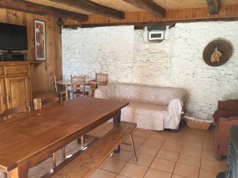 Gite in Mauriac - Vacation, holiday rental ad # 68402 Picture #2