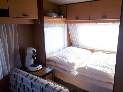 Caravan in Buren - Vacation, holiday rental ad # 68491 Picture #3