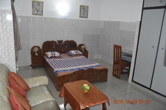 House in Abidjan - Vacation, holiday rental ad # 68582 Picture #1 thumbnail