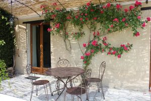 Casa rural en Arques para  5 •   con piscina compartida 