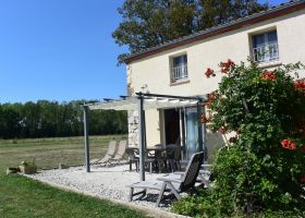 Gite in Tremons for   4 •   with private pool 