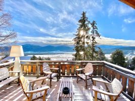 Chalet  Les angles pour  12 •   avec terrasse 