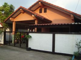 House in Nakhon sawan for   6 •   luxury home 