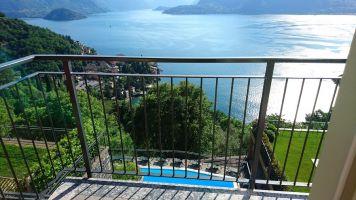 Haus in Perledo fr  4 •   Aussicht auf See 