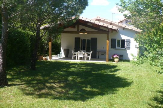 Grospierres -    1 chambre 