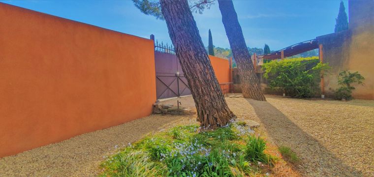 House in Roussillon - Vacation, holiday rental ad # 69396 Picture #7