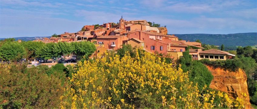 Maison à Roussillon - Location vacances, location saisonnière n°69396 Photo n°0