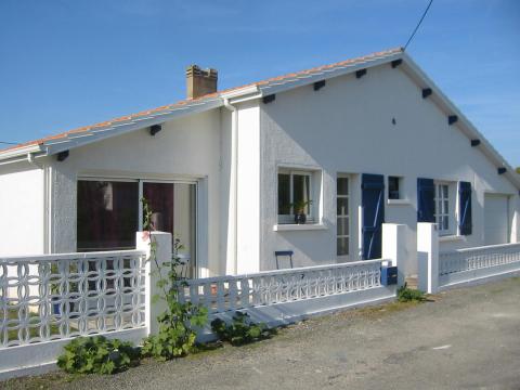 Maison à Vaux sur mer pour  8 •   avec terrasse 