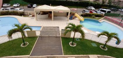 Apartamento en Salvdor para  6 •   vista al mar 