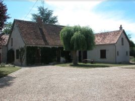 Gite in La celle-guenand for   4 •   animals accepted (dog, pet...) 