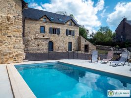 Gite Sainte Eulalie D'olt - 10 people - holiday home