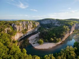 Chalet  Aubenas pour  4 •   avec piscine partage 