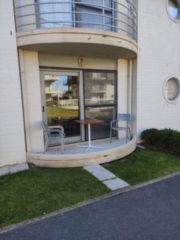 Flat in Bredene  - Vacation, holiday rental ad # 70012 Picture #2 thumbnail
